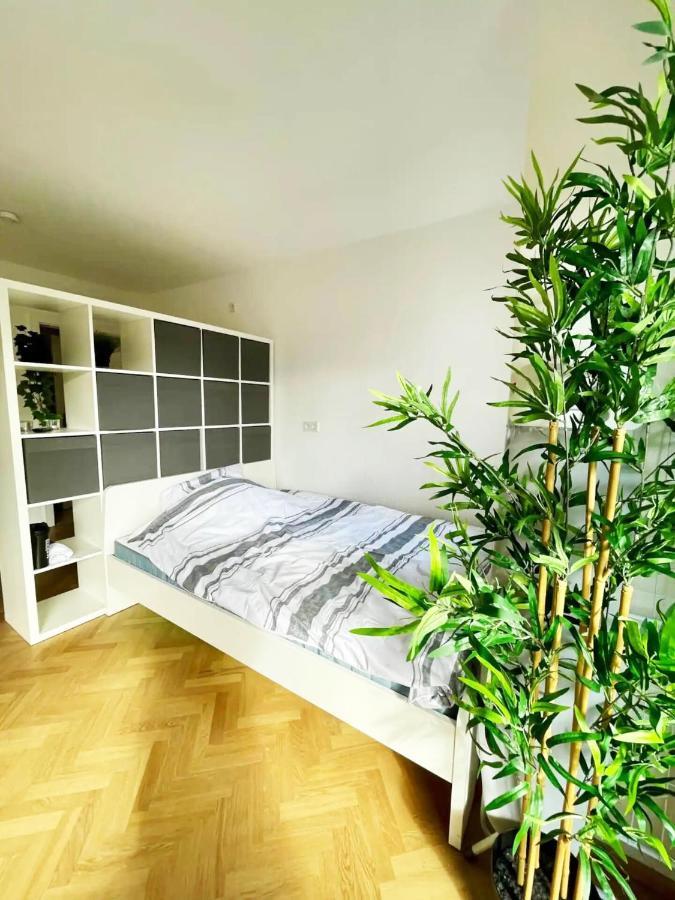 Cozy Apartment With Kitchen + Balcony New! Эссен Экстерьер фото